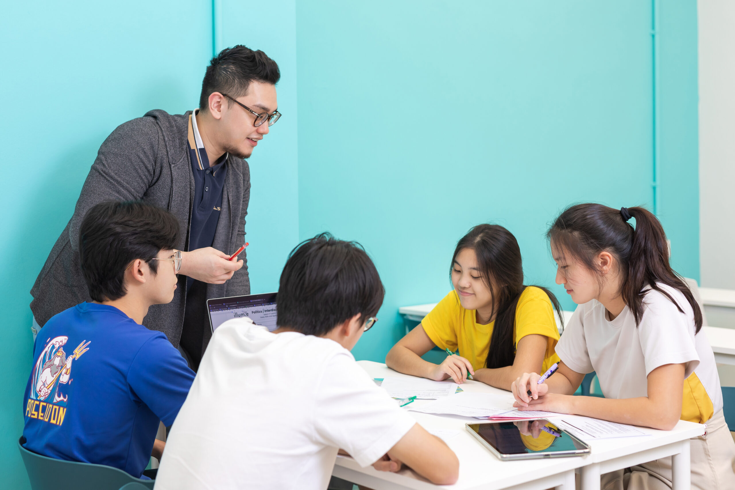 illum.e English Tuition