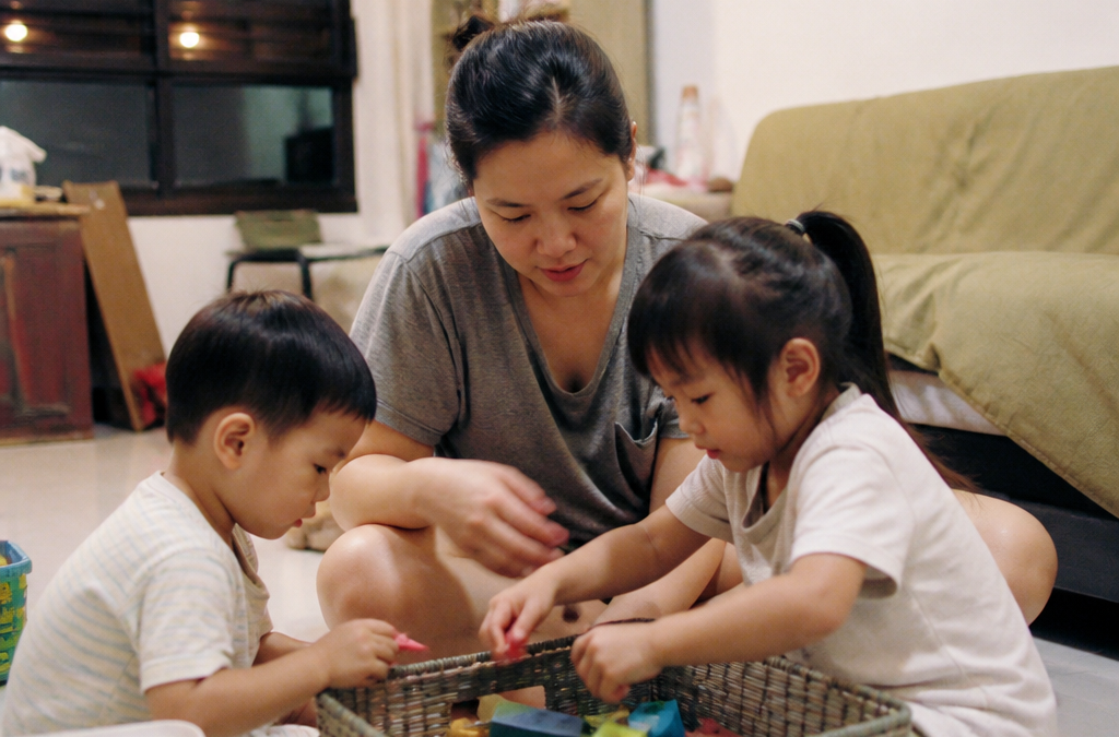Best Educational Toys For Kids By Age And Learning Skill