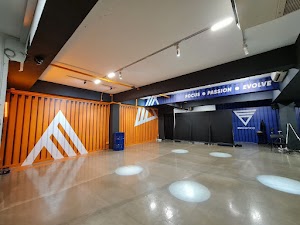 EV Dance place picture