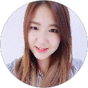 Elizabeth Low profile picture