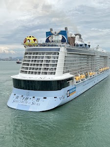 Royal Caribbean International place picture
