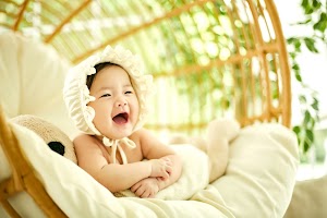 Baby U International place picture
