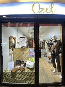Ozel place picture
