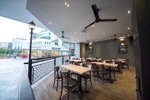 Harry's Tai Seng place picture